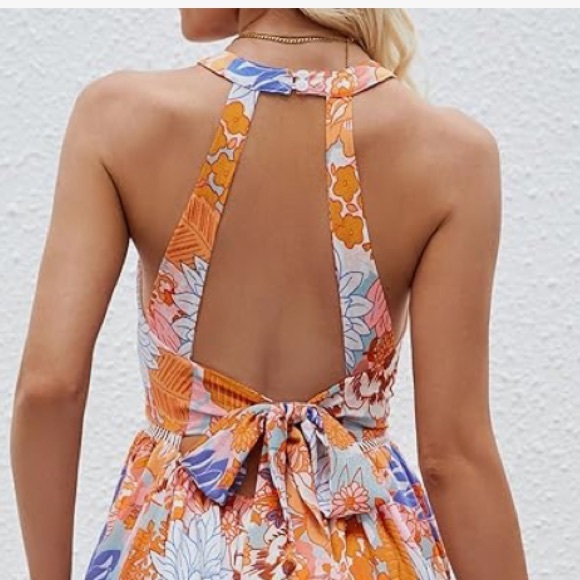 AMAZON • DRESS 🌸 - Picture 3 of 5